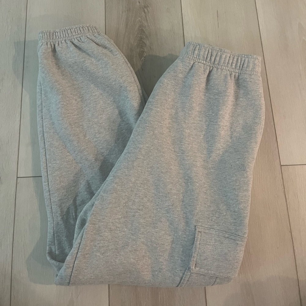 Aritzia Gray Sweatpants